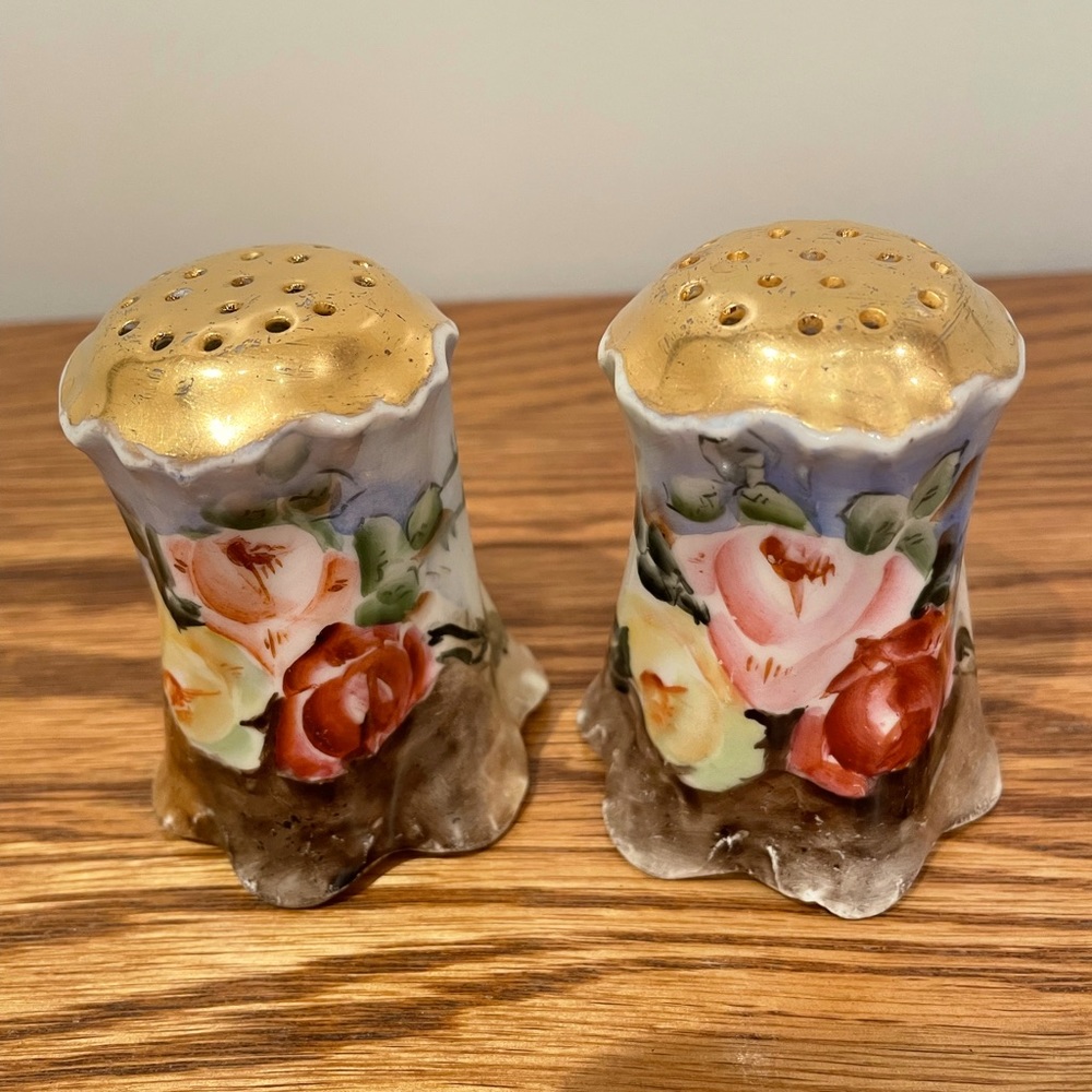 Antique 1906 Signed Rosenthal Versailles Bavaria Hand Painted SaltPepper Shakers